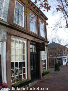 33 Main Street Town