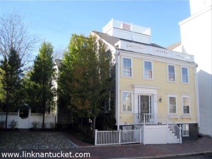 13 Orange Street Town