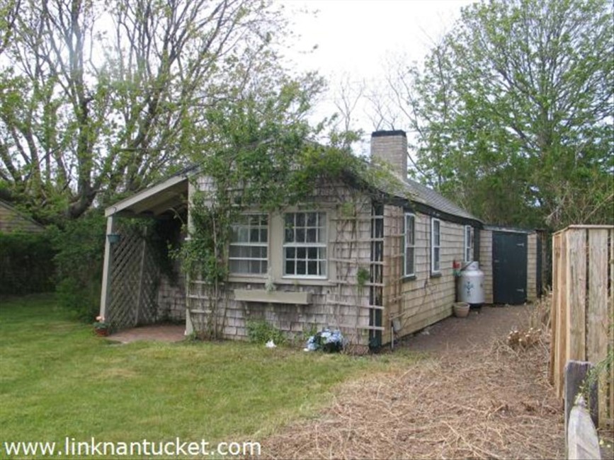 9 Lily Street Nantucket Image
