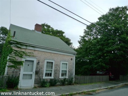 27 North Liberty Street Town