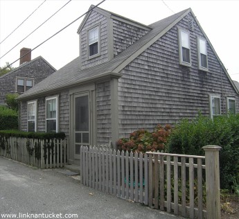 6 Eagle Lane Town