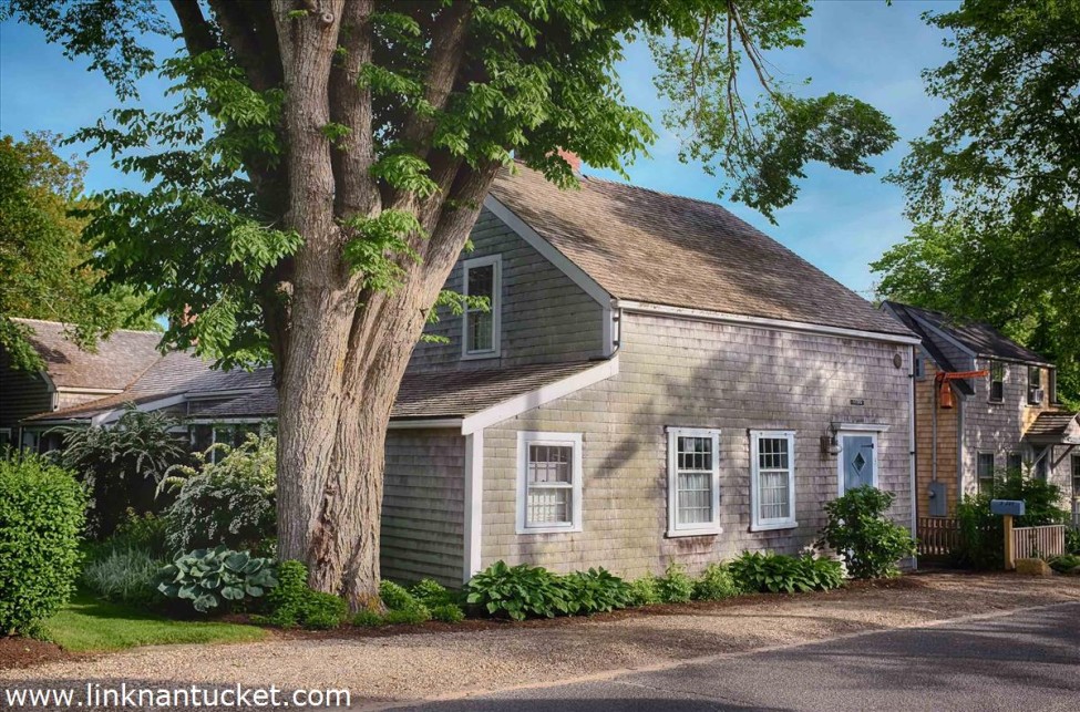 3 & 5 Joy Street Nantucket Image