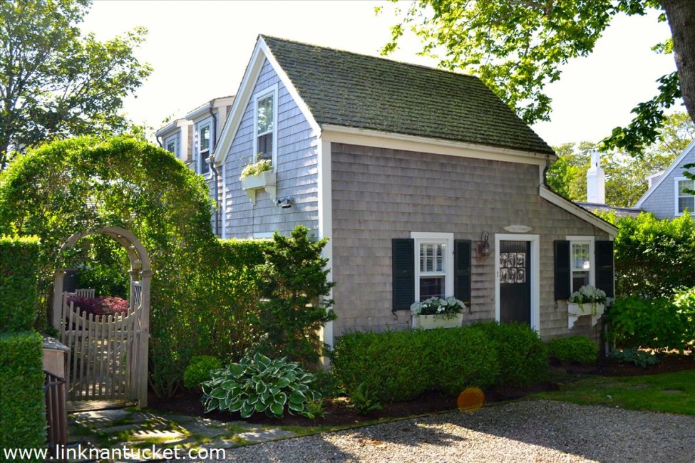 1 Chapel Street Nantucket Image