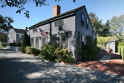7 Spring Street Town