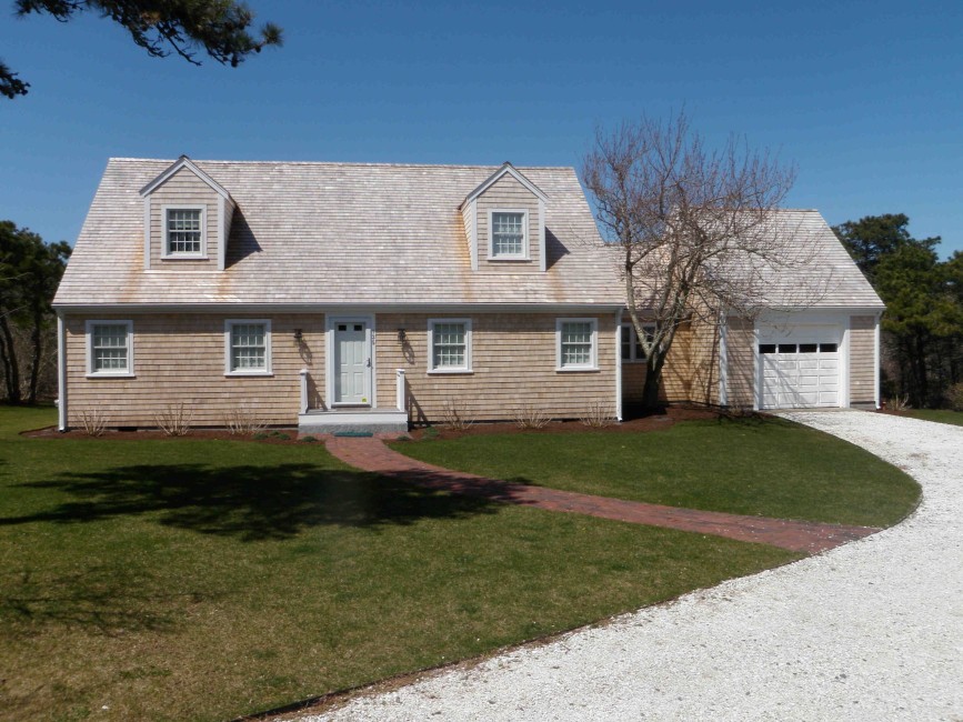135 Surfside Road Nantucket Image
