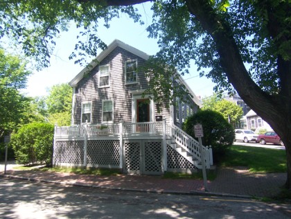 1 West Chester Street Town