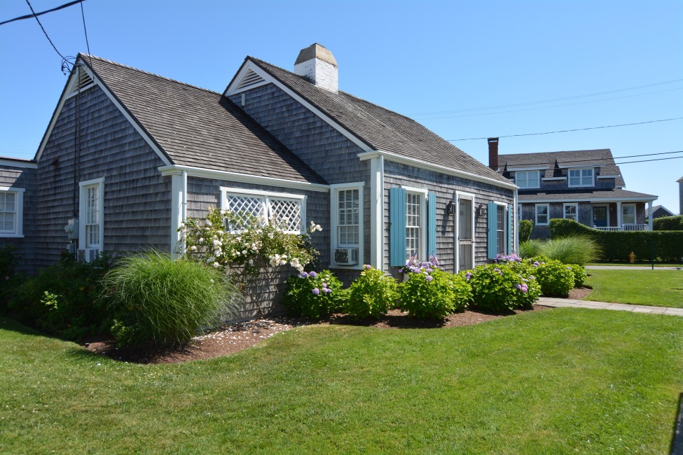 1 East Lincoln Avenue Nantucket Image