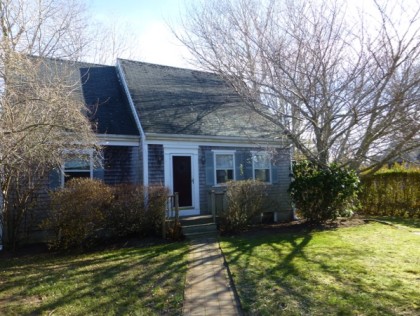 8 Polliwog Pond Road South of Town