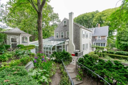 33 Pleasant Street Town