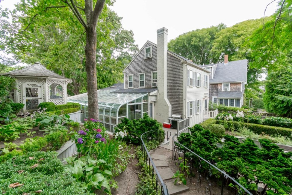 33 Pleasant Street Nantucket Image