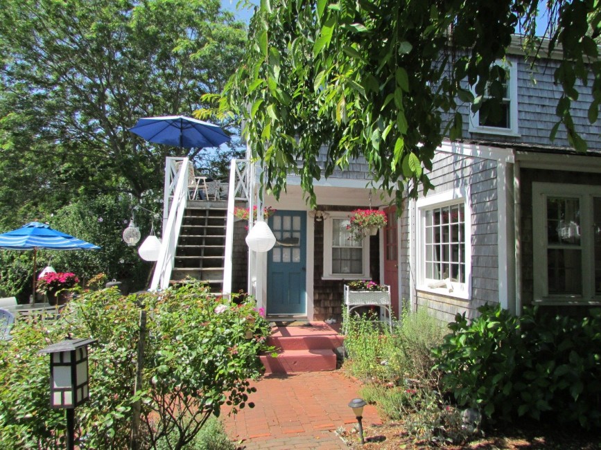 23 Pine Street Nantucket Image