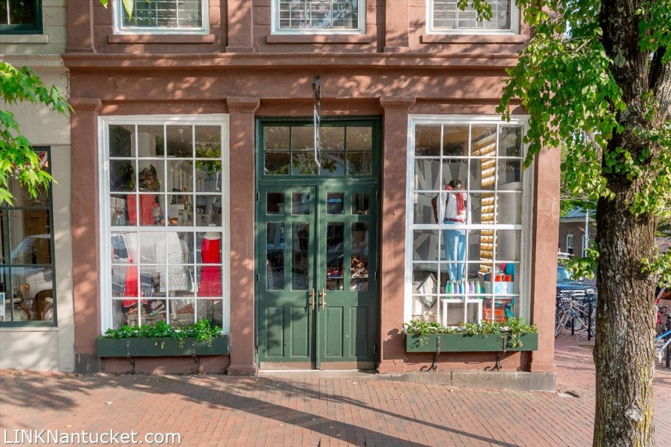 33 Main Street Nantucket Image