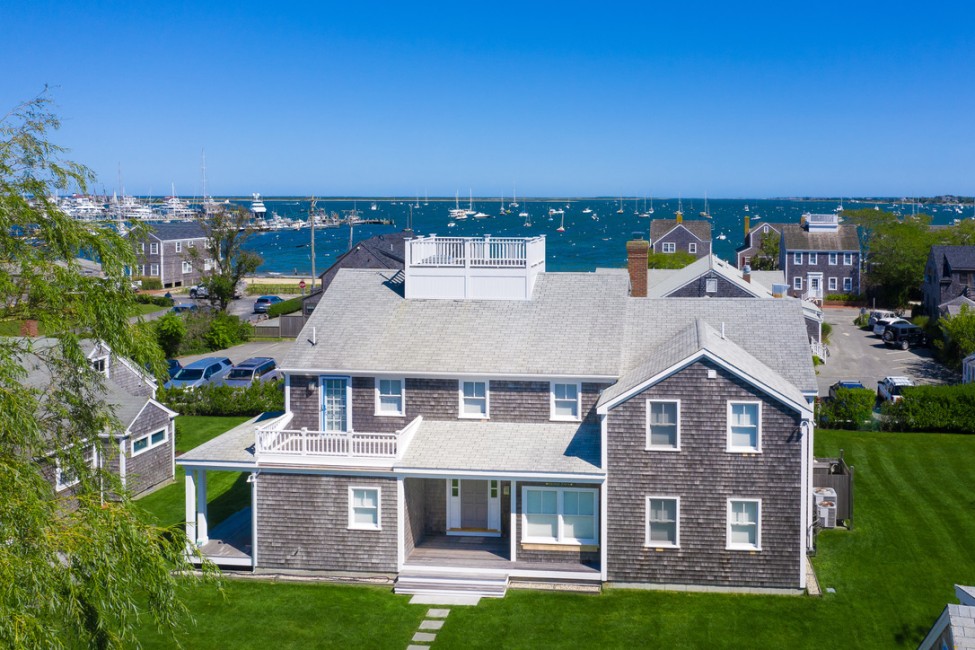 2 Francis St, AKA 2 Shore Rd Nantucket Image