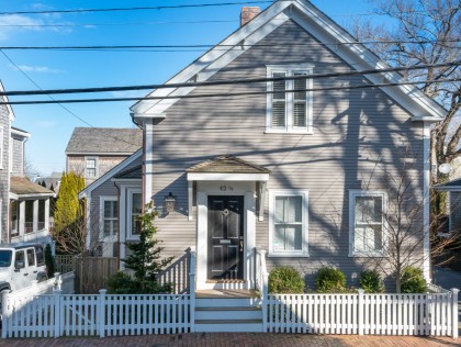 42.5 Union Street Town