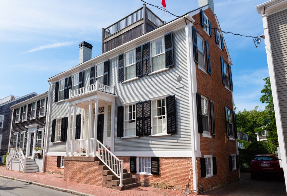 19 India Street Nantucket Image