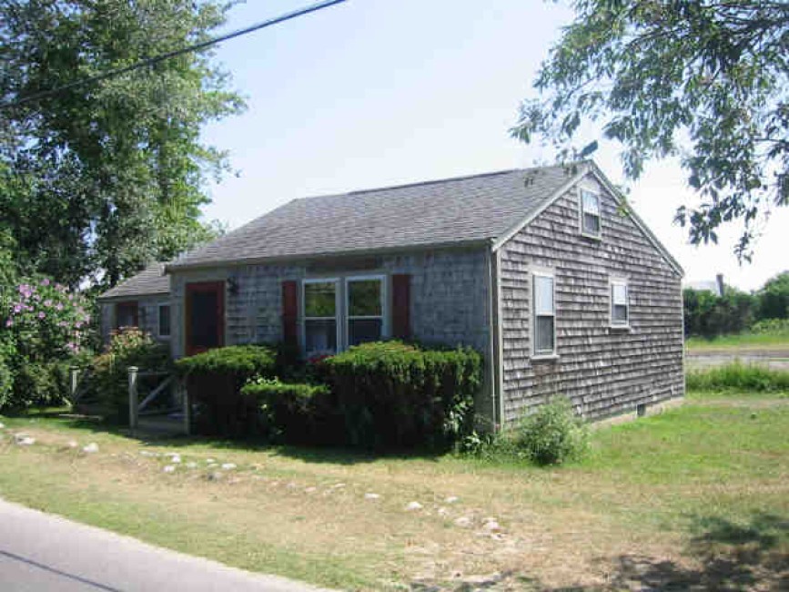 12 Derrymore Road Nantucket Image