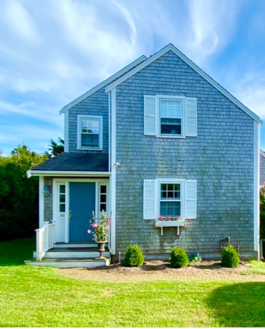 86 Cliff Road Nantucket Image