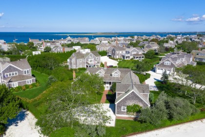 8 Brant Point Road Brant Point