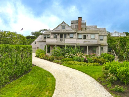 8 Jefferson Avenue Brant Point