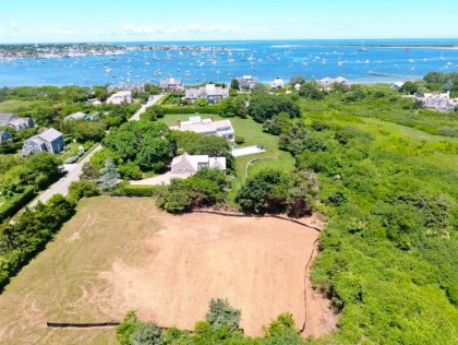 41 Monomoy Road Monomoy