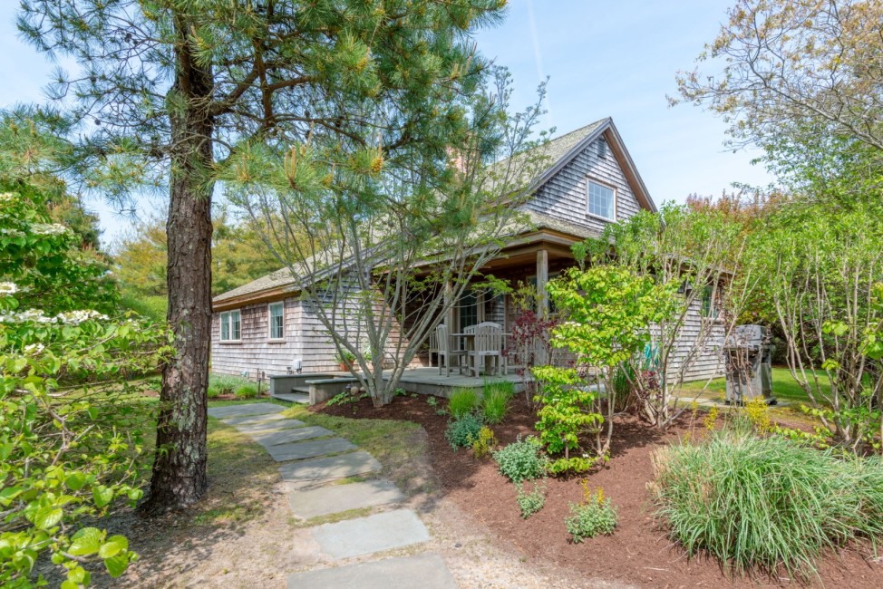 17 Okorwaw Avenue Nantucket Image