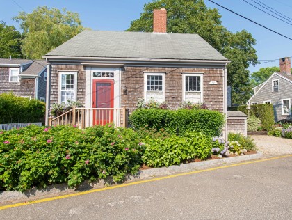 38 Pine Street Town