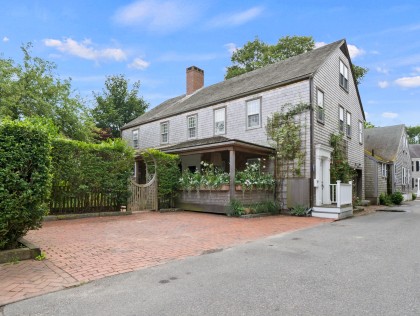 10 Lyon Street Town