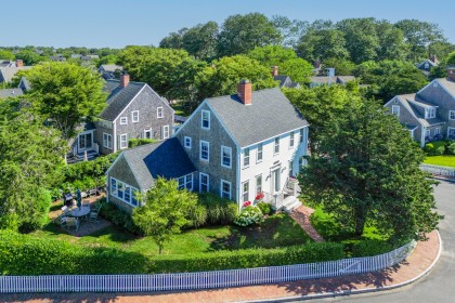 31 Washaman Avenue Nashaquisset