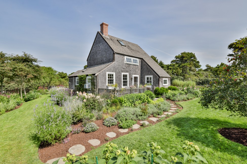 4 Weweeder Avenue Nantucket Image