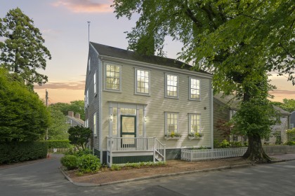 10 Milk Street Town