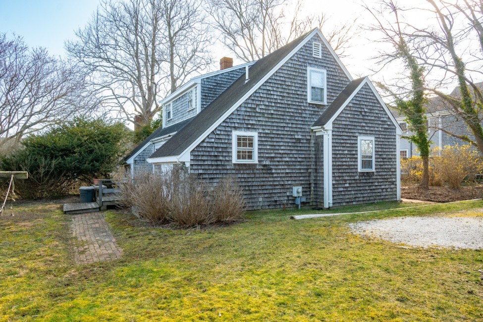 15 Bear Street Nantucket Image