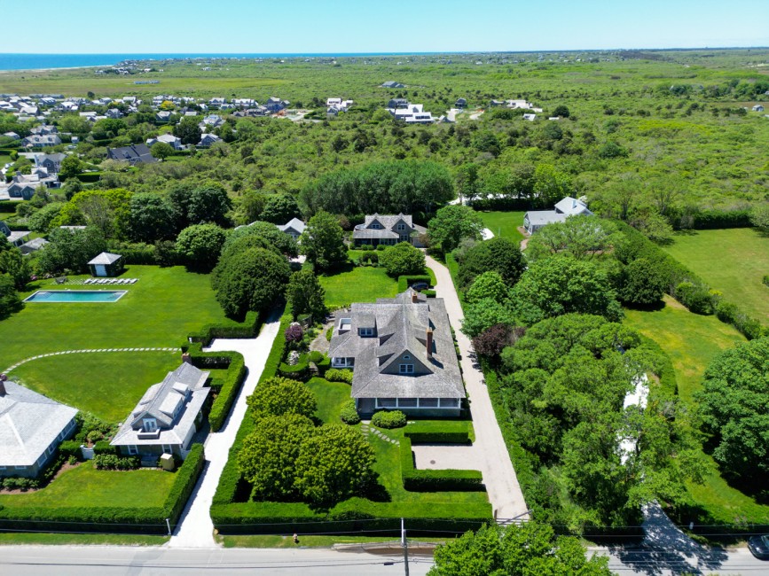 23 Morey Lane Nantucket Image