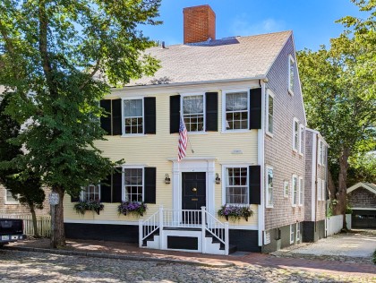 87 Main Street Town