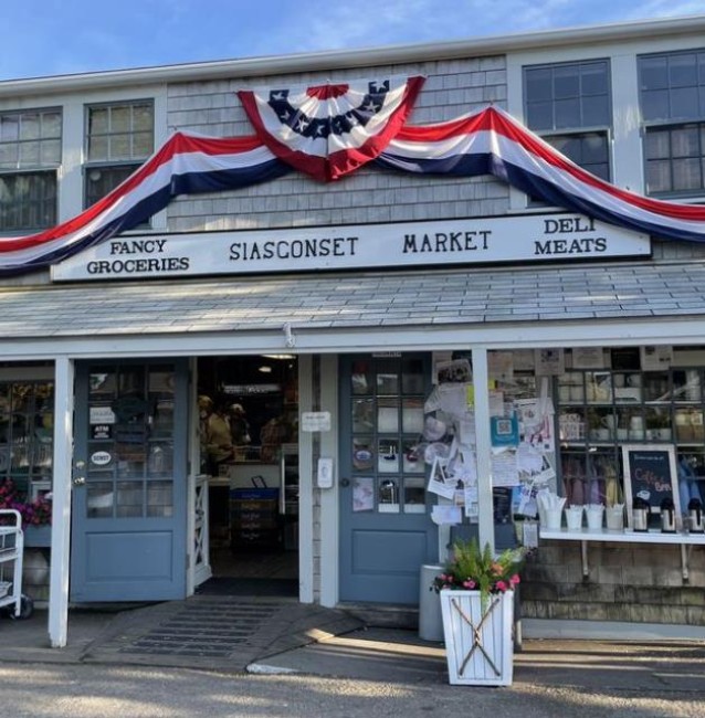 4 Main Street Nantucket Image