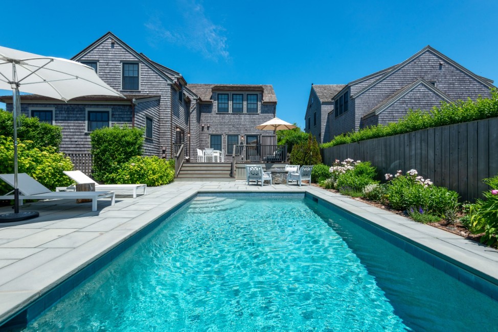 2 Old Mill Court Nantucket Image
