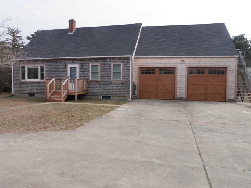 56 Fairgrounds Road Nantucket Image