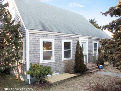 31 Surfside Road South of Town