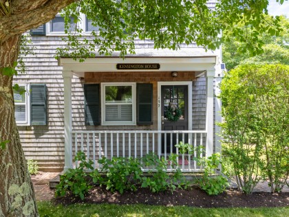 157 Main Street Town