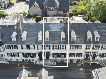 19 Orange Street Town