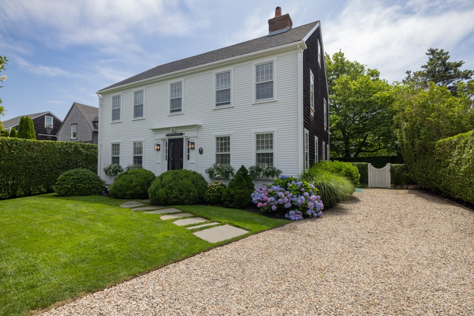 17 Goldfinch Drive Nantucket Image