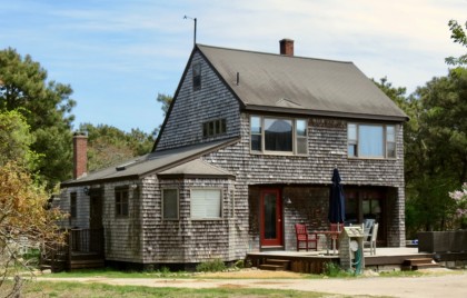10 South Pasture Lane Surfside