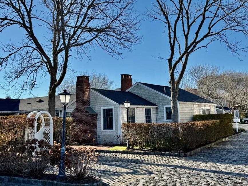 6B Stone Barn Way Nantucket Image
