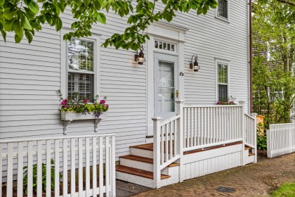 45 Pleasant Street Town