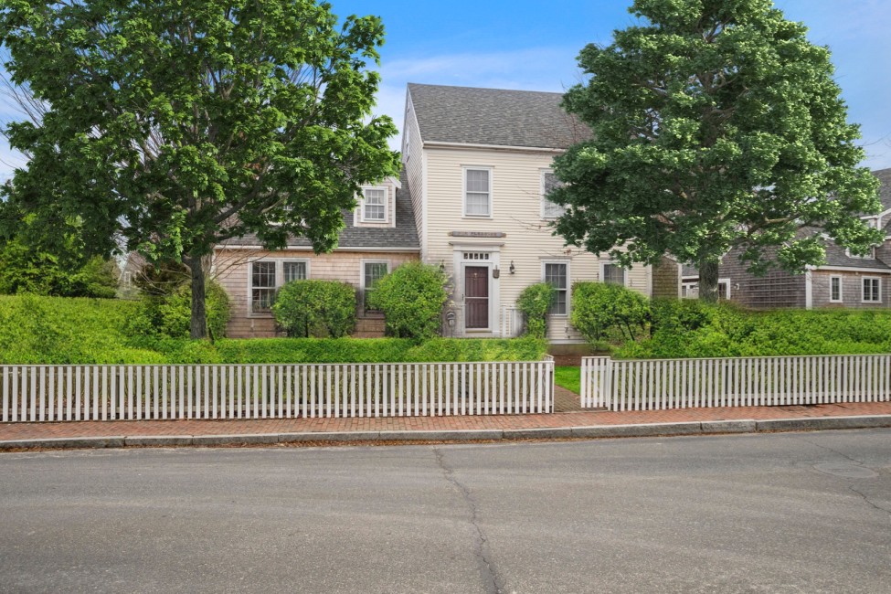 22 Washaman Avenue Nantucket Image