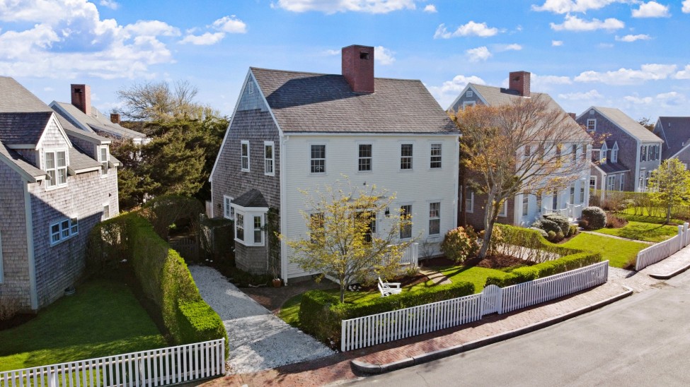30 Washaman Avenue Nantucket Image