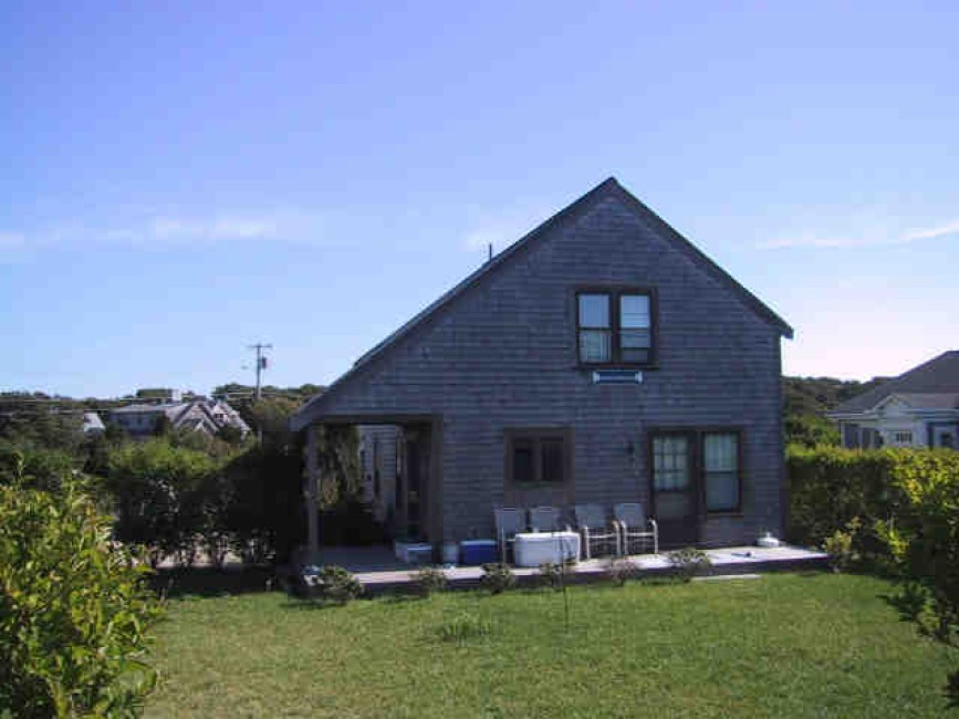 4 Miacomet Avenue Nantucket Image