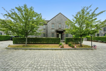 3B Yawkey Way # 2 Mid Island