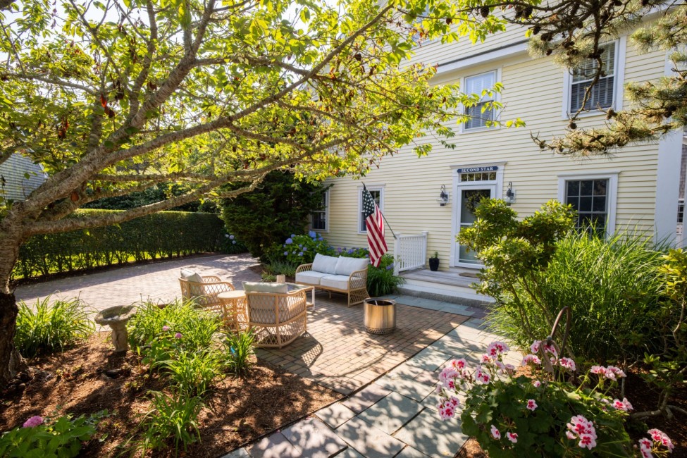 6 Dovekie Court Nantucket Image