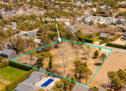 5 Gray Avenue Mid Island