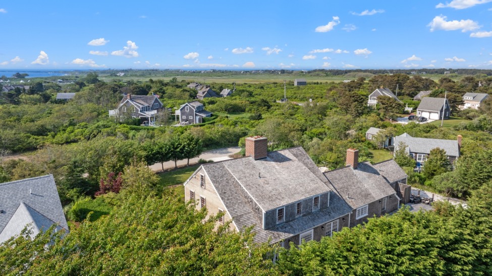 6 Arkansas Avenue Nantucket Image